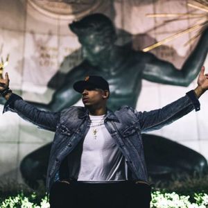 Meet your Posher, Chris